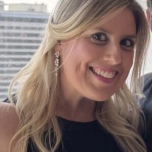Lisa Bernstein